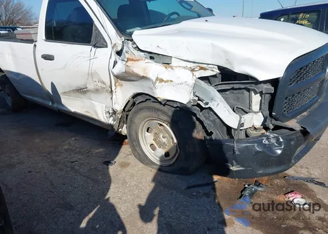 2015 Ram 1500 Tradesman from USA, damaged, VIN 3C6JR6DT9FG687461